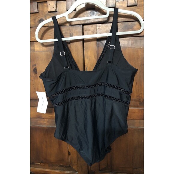Meet Curve Swimsuit Sz 2XL Black Lattice V Neck Removable Pads NWT - Picture 3 of 5